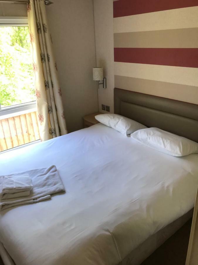 Castle Brake Holiday Park Έξετερ Εξωτερικό φωτογραφία